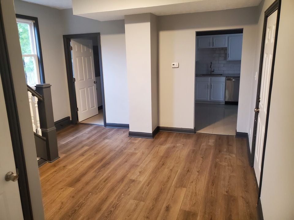 Building Photo - 957 Harrison Ave