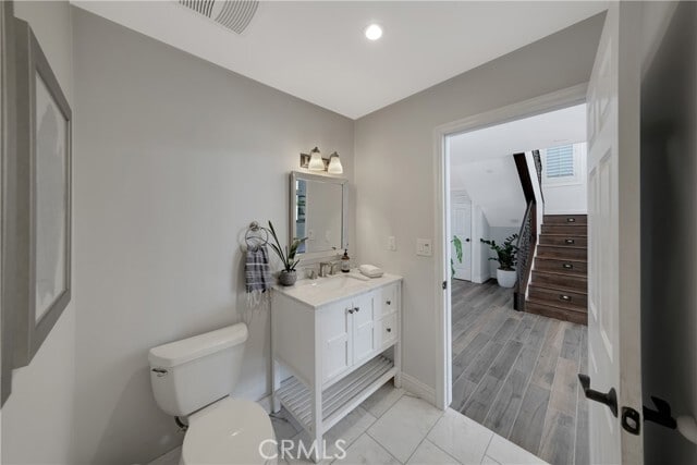 Building Photo - 1827 Mariners Dr