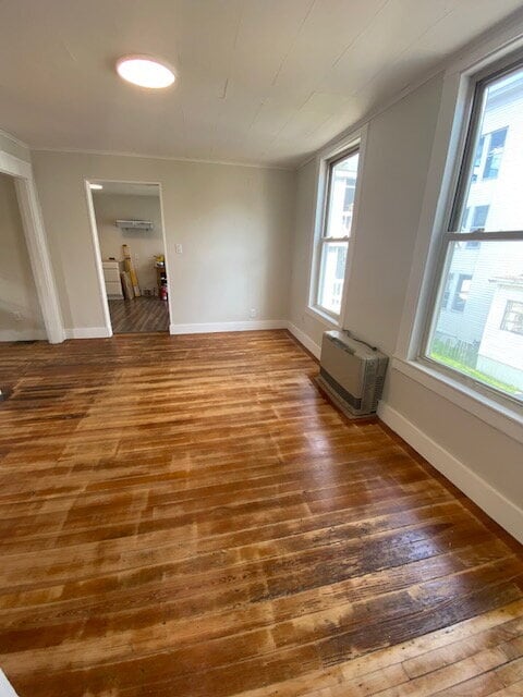 Building Photo - 90 Roak St