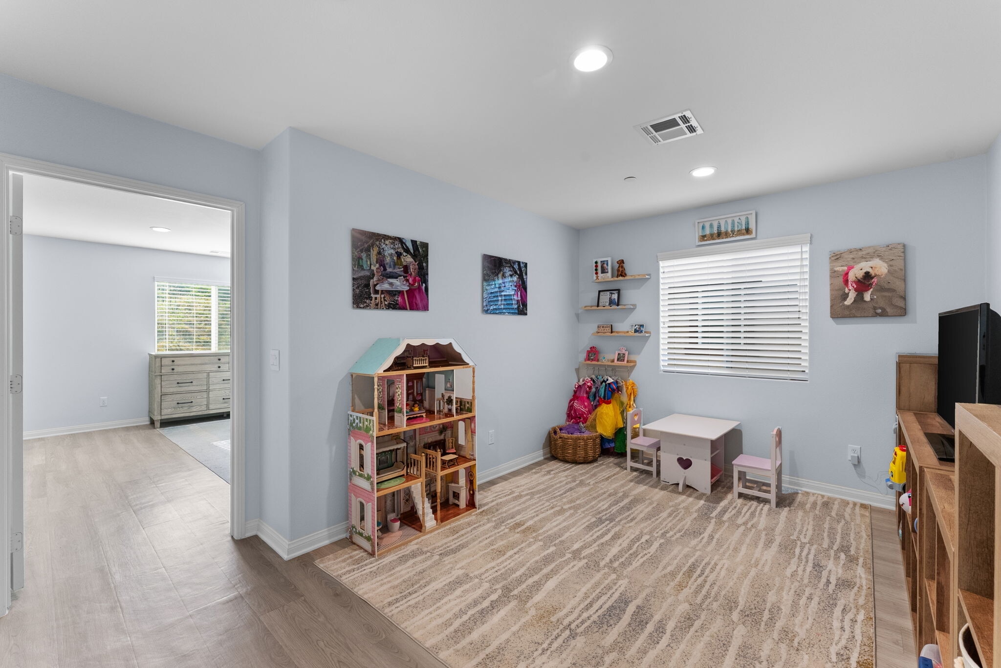 Building Photo - 5428 Meridian Pl
