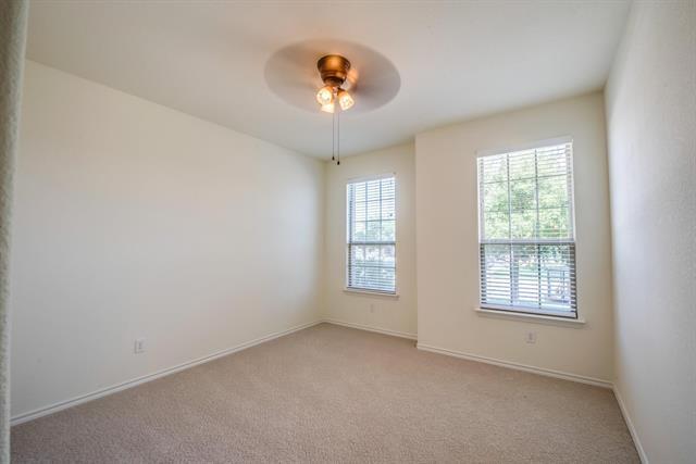 Building Photo - 1225 Glen Ct