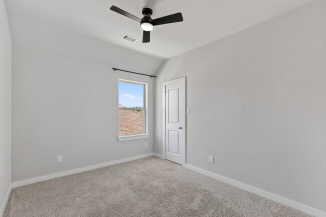 Building Photo - 706 Santa Elena Trail