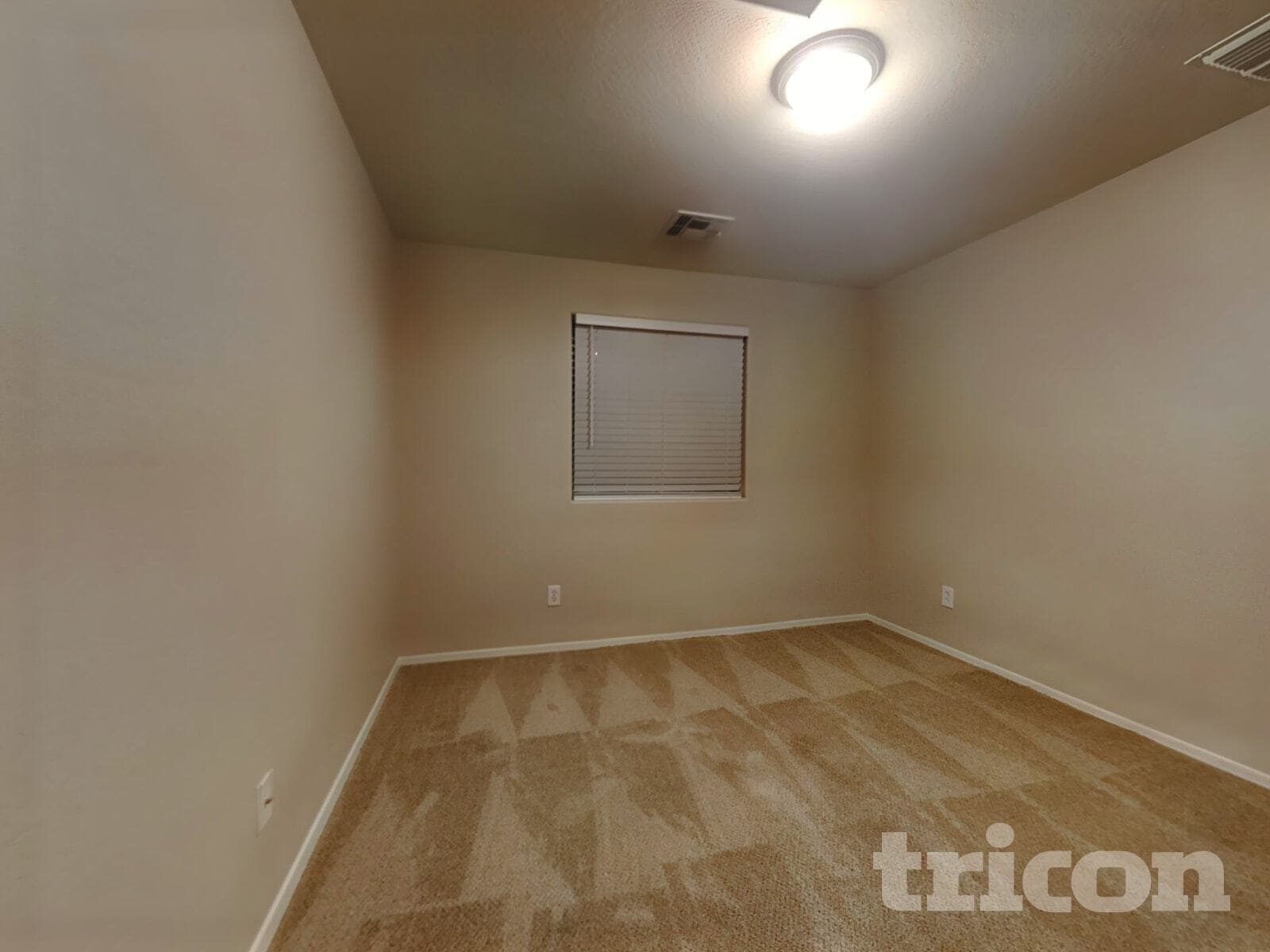 Building Photo - 11878 N 154th Ln