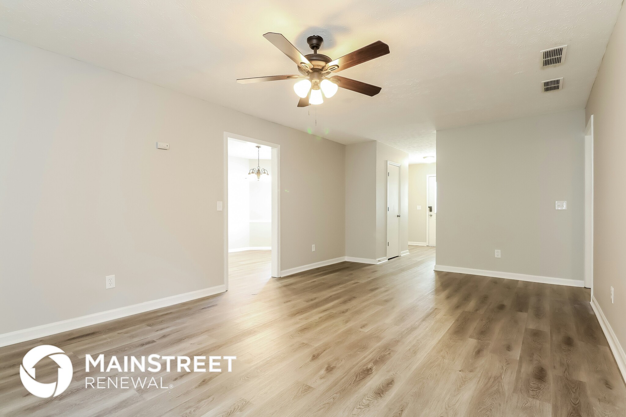 Building Photo - 65 White Oak Dr
