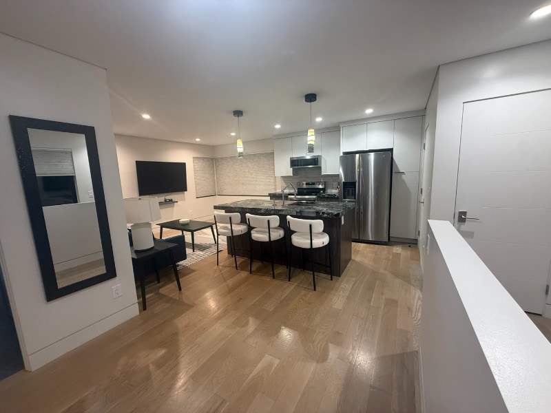 Building Photo - 1719 Irving St