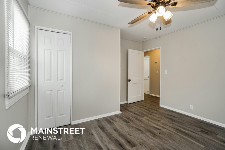 Building Photo - 4517 San Jose Ln