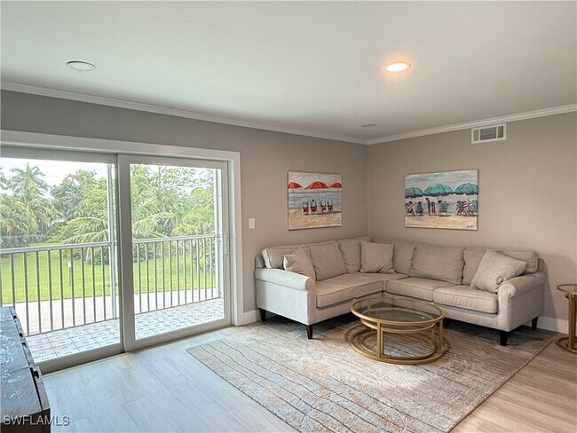 Building Photo - 1100 Gulf Shore Blvd N