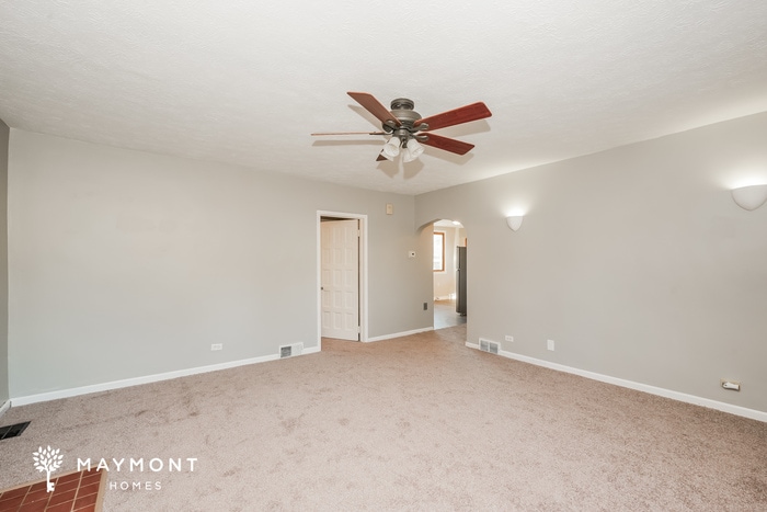 Building Photo - 430 Garfield St