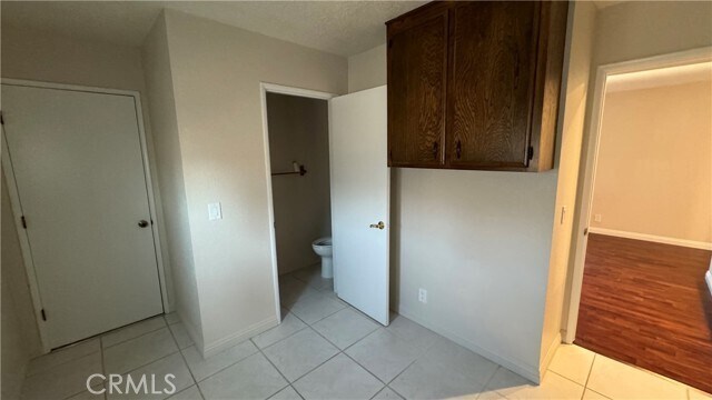 Building Photo - 2964 Broken Arrow St