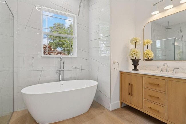 Building Photo - 6836 Bass Hwy