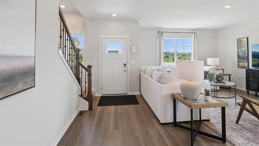 Building Photo - 521 Oak Opening Dr