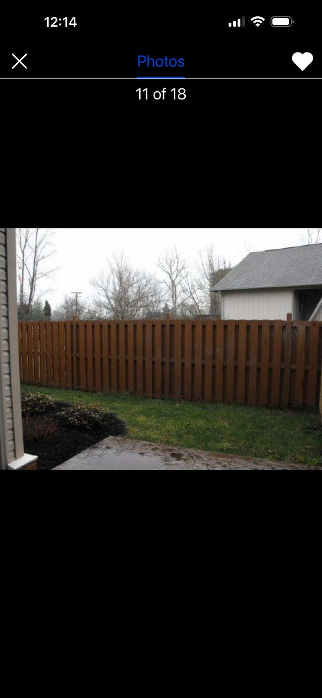 Building Photo - 6904