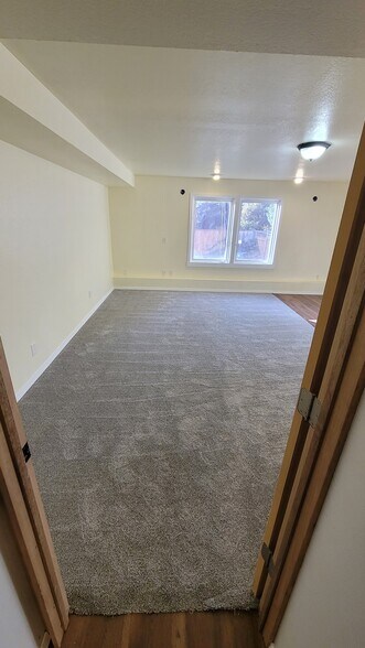 Mother In Law Suite Entrance - 9905 157th St E