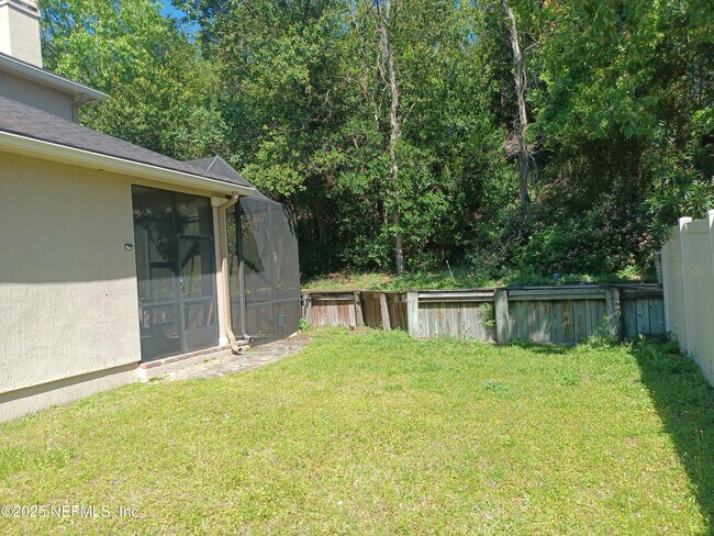 Building Photo - 4463 Ecton Ln E