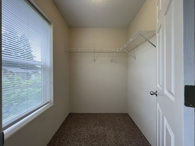 Building Photo - Spacious Three-Story Townhome Near Orenco Station with Attached Garage, Private Balcony, and Vaul...