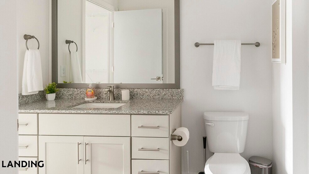 Building Photo - 2110 Birkhall St