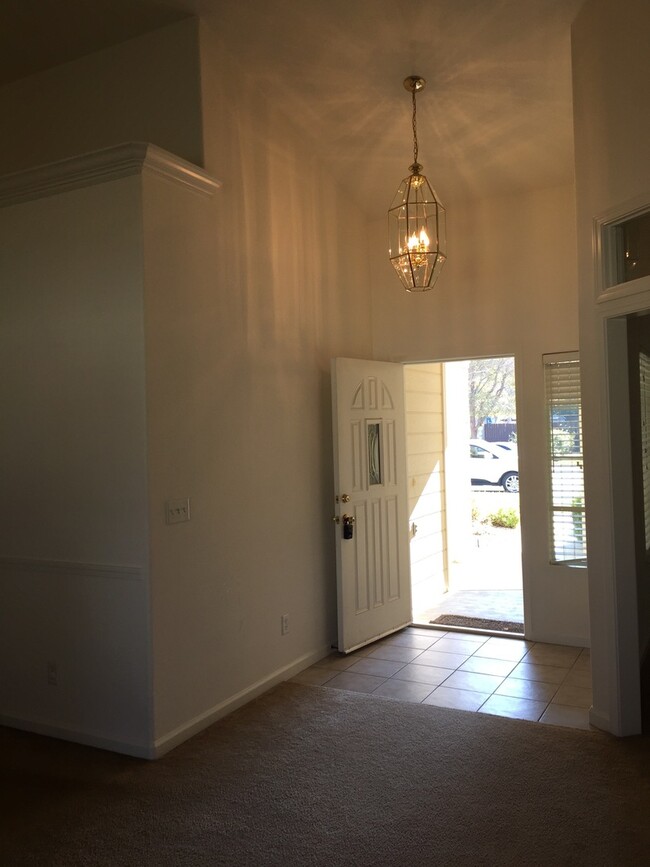 Building Photo - Buchanan Area Home with large yard Availab...