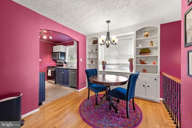 Building Photo - 3700 Ralph Rd