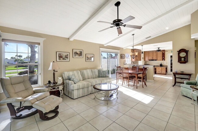 Building Photo - Furnished 2-Bedroom Home in Gulf Harbour Y...
