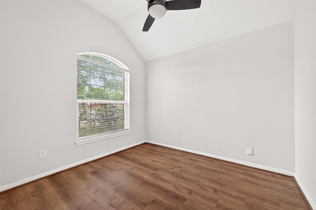 Building Photo - 6030 Wildbriar Ln