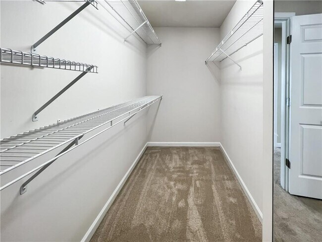 Building Photo - 1670 Laleiah Dr