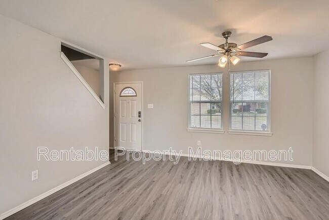 Building Photo - 4025 Golden Horn Ln