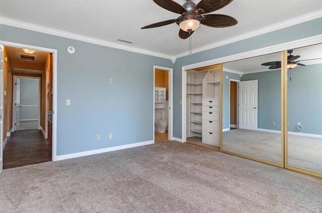 Building Photo - 648 Morro Rd