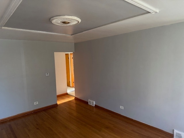 Building Photo - 9855 S California Ave