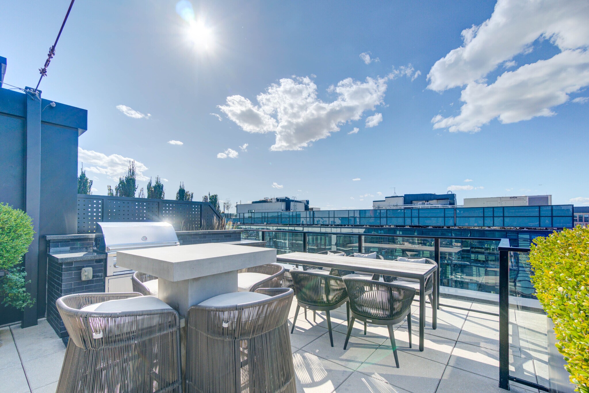 Building Photo - 1300 4th St SE