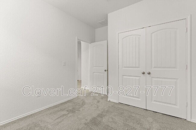 Building Photo - 8111 Knoxville Trl