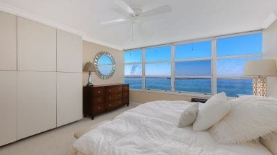 Building Photo - 888 Boulevard of the Arts