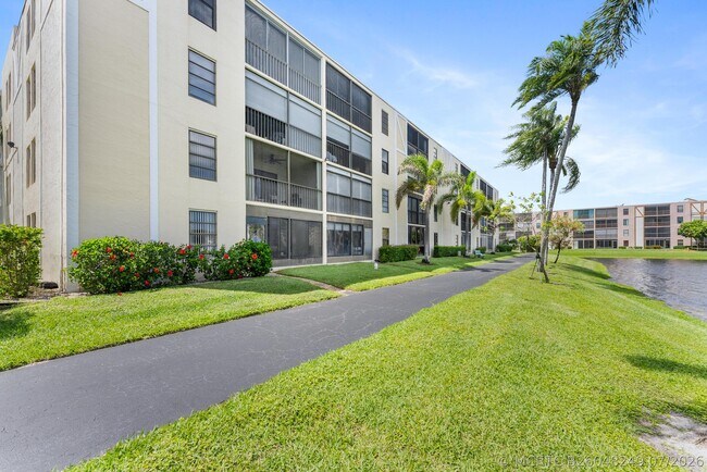 Building Photo - 14500 Stirling Way