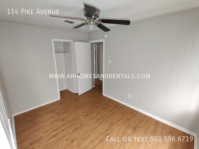 Building Photo - 114 Pike Ave