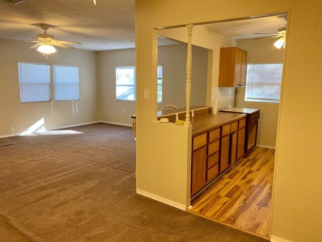 Building Photo - 2BR/1BA home available for rent on beautifully wooded lot in Vernon!