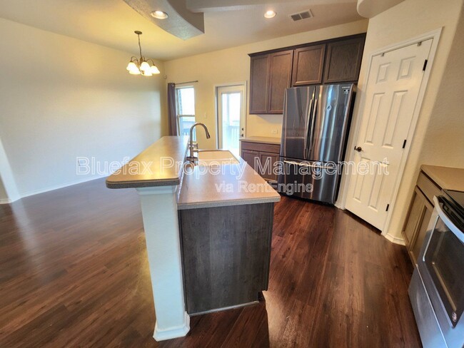 Building Photo - 11423 Sea Gull Ct