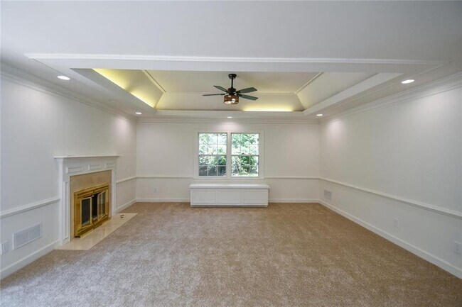 Building Photo - 17040 Birmingham Rd