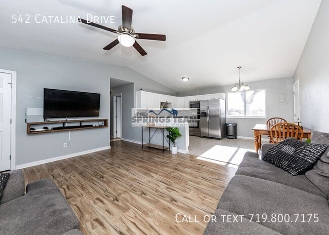 Building Photo - 542 Catalina Dr