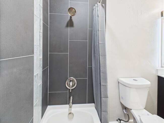 Building Photo - 1044 Coronado Pkwy S