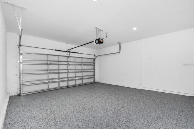 Building Photo - 121 Bogey Dr