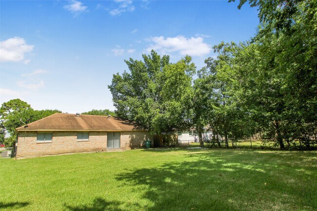 Building Photo - 12702 Gotham Dr