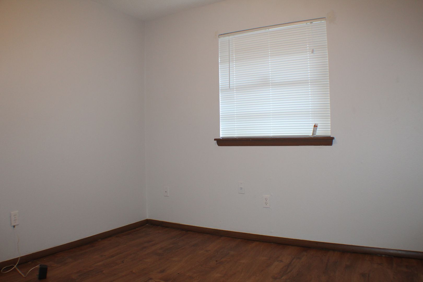 Building Photo - 628 Moraine Ave