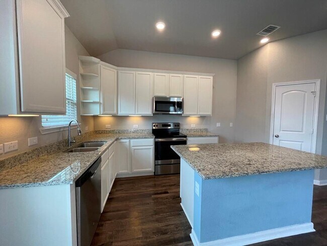 Building Photo - 8113 Northgate Lp