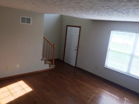 Building Photo - 7631 Stonebridge Golf Dr