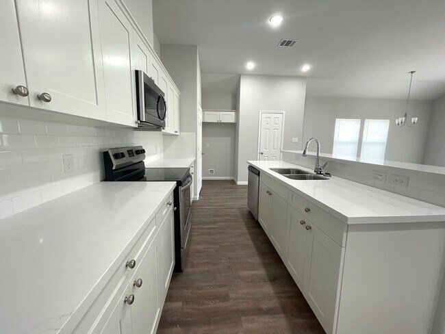 Building Photo - 227 County Rd 5017