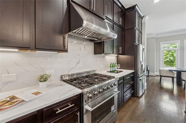 Building Photo - 1106 Briar Cove Cir