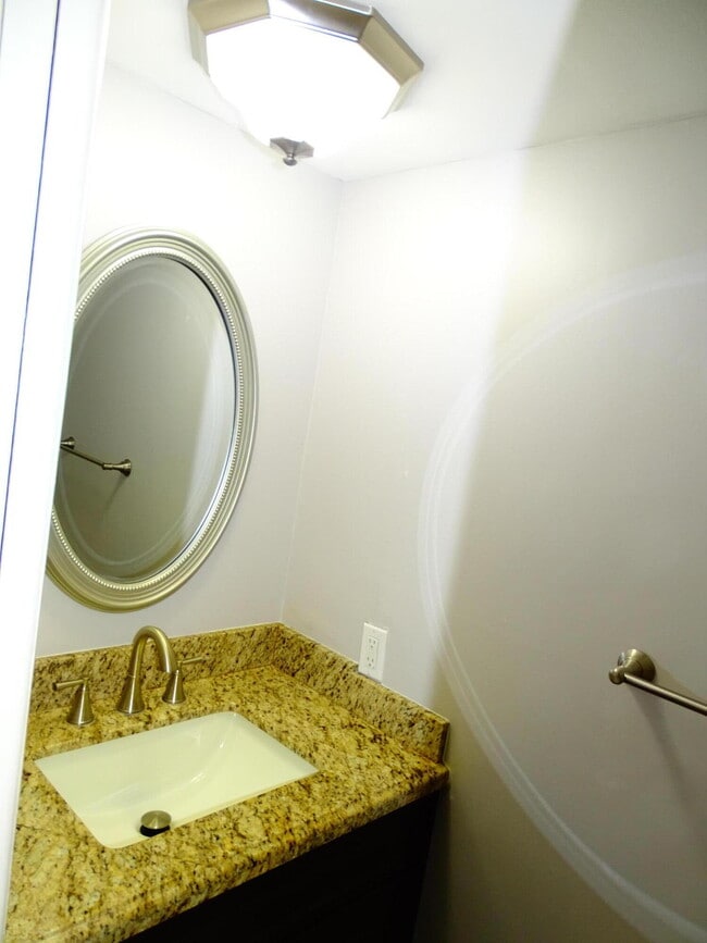 Building Photo - 4813 Esedra Ct