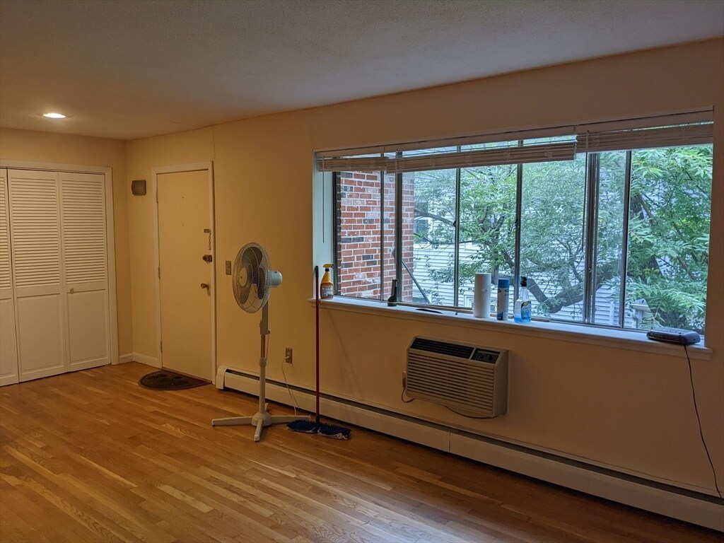 Building Photo - 64 Allston St