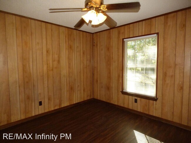 Building Photo - 3 br, 2 bath House - 4225 Rice Rd