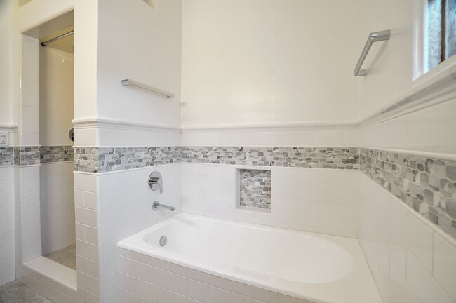 New bathtub - 1557 S Genesee Ave