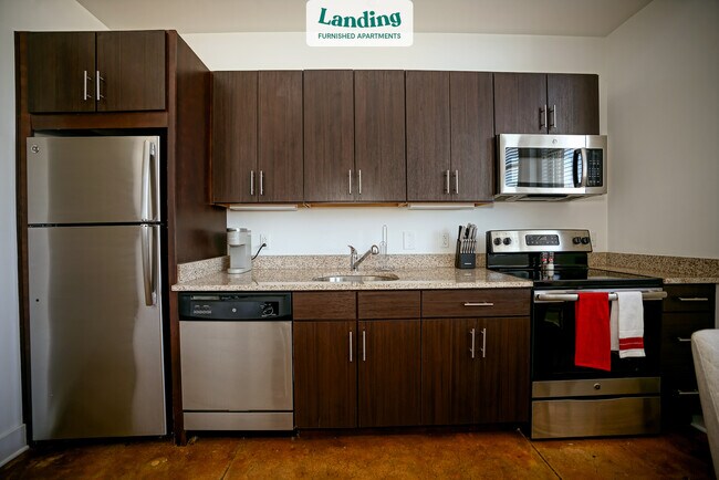 Building Photo - 120 19th St N